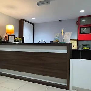 M Straits 2*, Malacca Malaysia